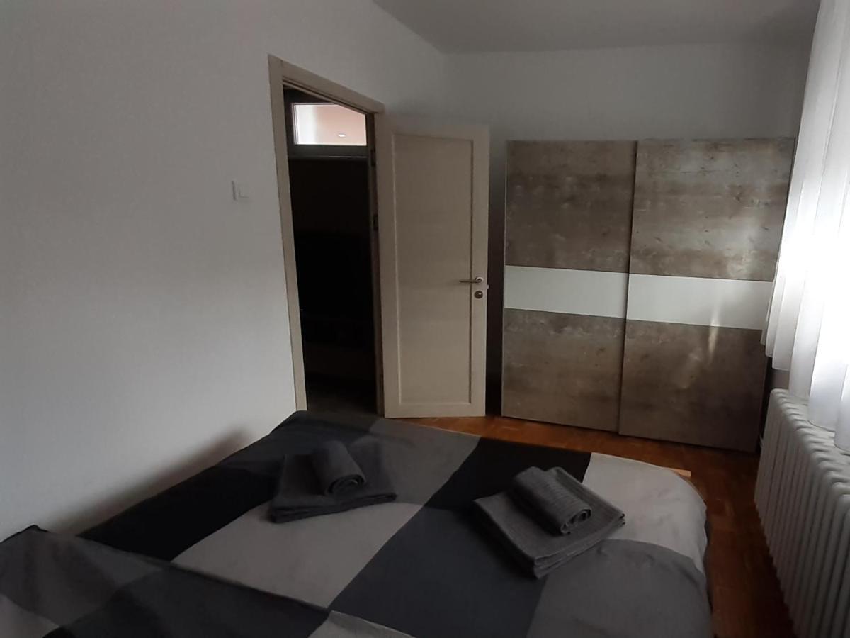 Apartman Una Sremski Karlovci Exteriör bild